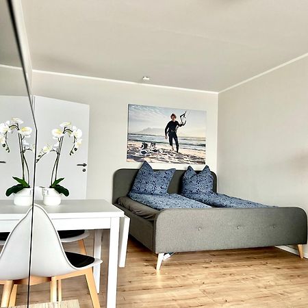 Weitblick Apartment Direkt Am Park Mit Kostenlosem Parkplatz بريمرهافن المظهر الخارجي الصورة
