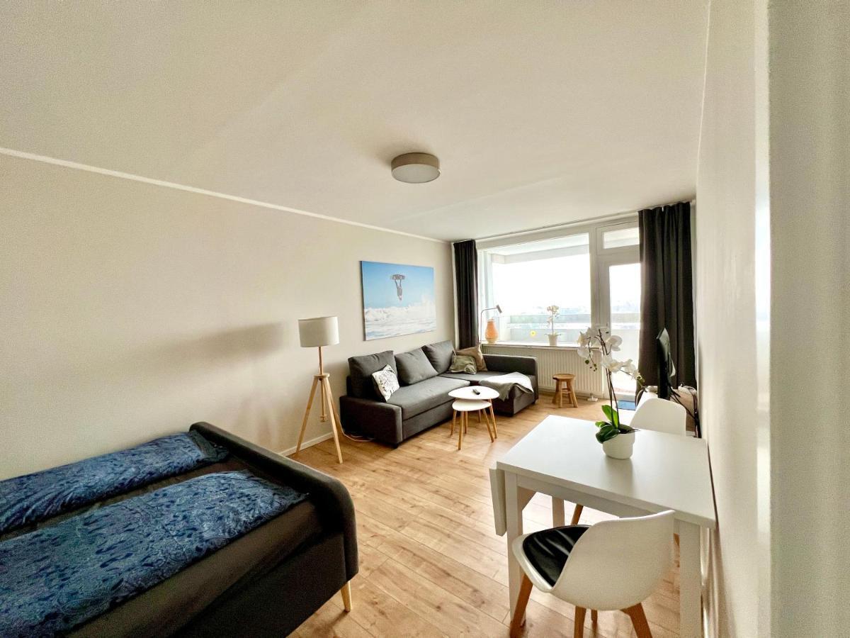 Weitblick Apartment Direkt Am Park Mit Kostenlosem Parkplatz بريمرهافن المظهر الخارجي الصورة